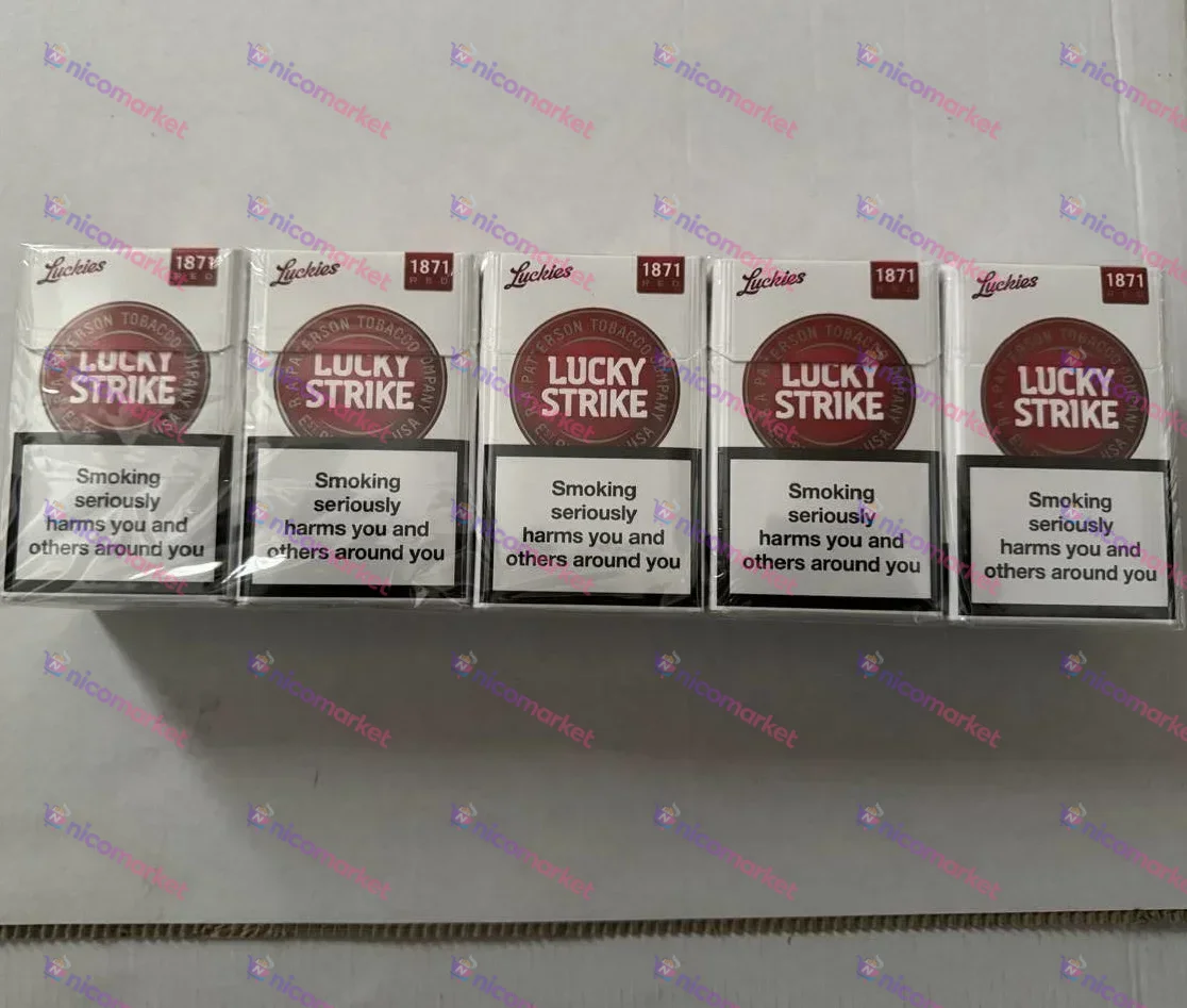 Lucky Strike Red KS — сигарети King Size Круг